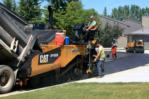 Best Driveway Pavers Near Me  in Manhasset Hills, NY